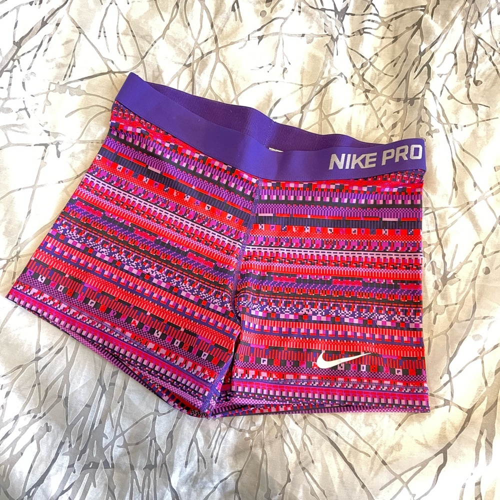 Nike Pro 3in compression shorts
